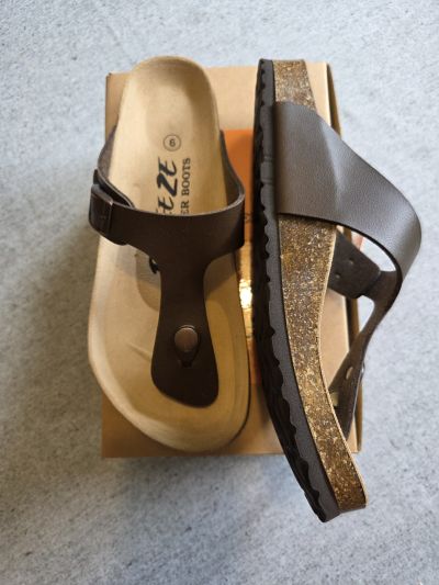 BREEZE Mens Thong Sandals - Tan