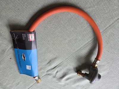 PRIMUS PA60238 3/8 LH Regulator with 600mm Hose.