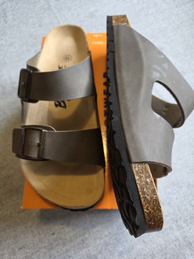 BREEZE Mens Slide Sandals - Tan